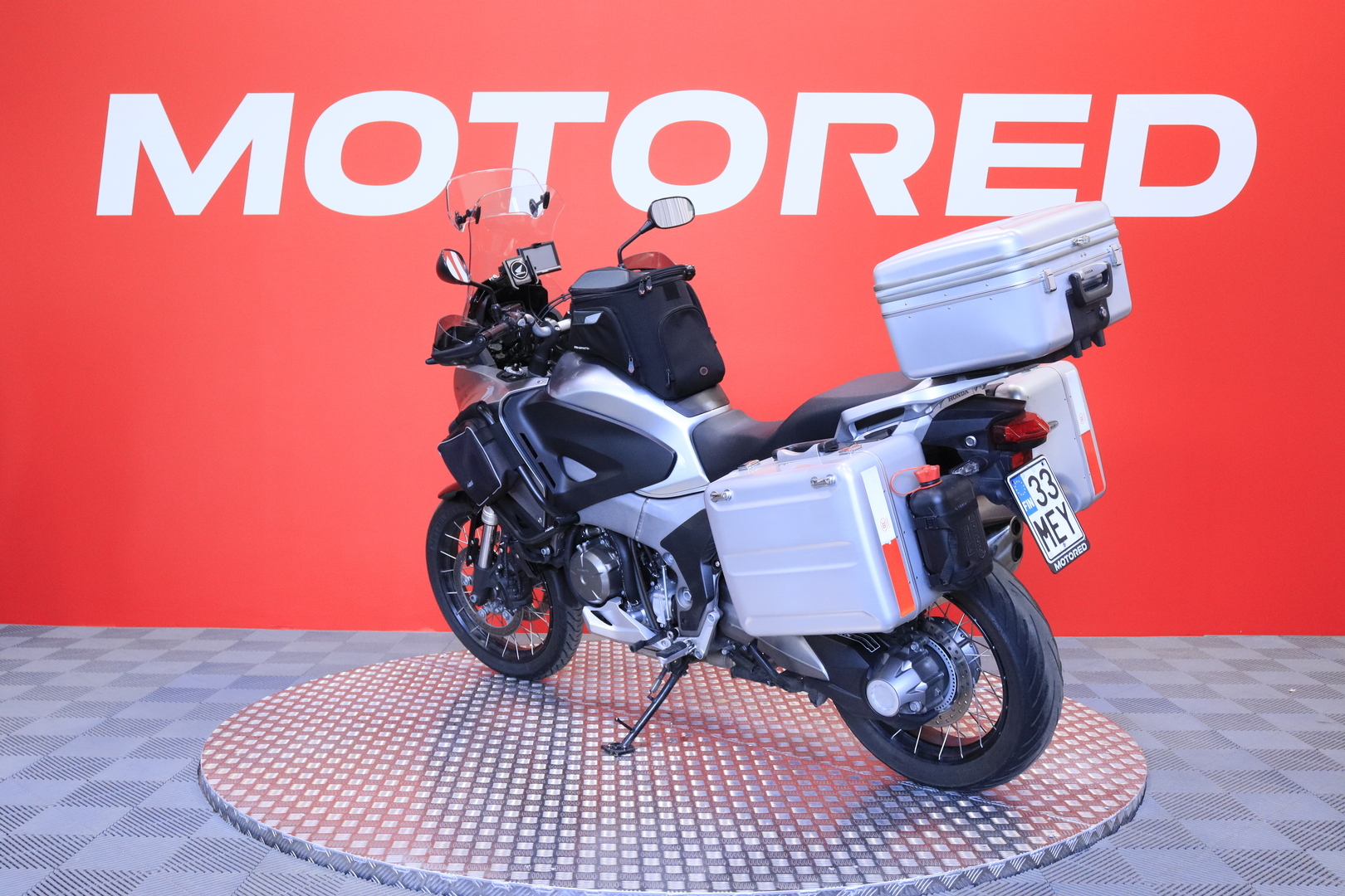 Honda - VFR - 1200 X Crosstourer // Navigointi / 4x laukut / ABS / TC // - Moottoripyörä