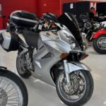 Honda - VFR - 800 VTEC // Juuri saapunut! / ABS / 3x laukut / Kahvanlämmittimet / 2x avain / Ketjurasvari // - Moottoripyörä