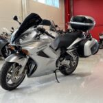 Honda - VFR - 800 VTEC // Juuri saapunut! / ABS / 3x laukut / Kahvanlämmittimet / 2x avain / Ketjurasvari // - Moottoripyörä