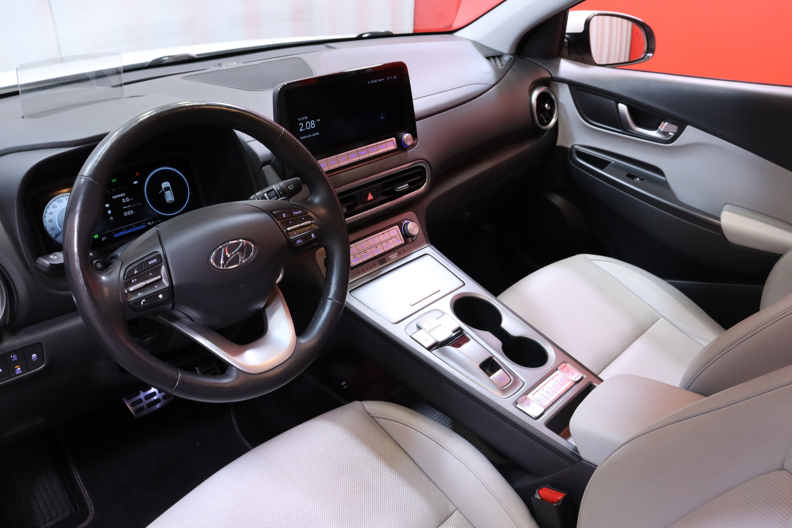 Hyundai - KONA - electric 64 kWh 204 hv Style MY21 // Navi / Krell / Nahkapenkit/ Kamera / ACC / HUD / BLIS / Ilmastoidut penkit // - Maastoauto