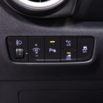 Hyundai - KONA - electric 64 kWh 204 hv Style MY21 // Navi / Krell / Nahkapenkit/ Kamera / ACC / HUD / BLIS / Ilmastoidut penkit // - Maastoauto