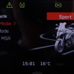 KTM - 1290 - Super Duke GT // Huippuvarusteet / 1-Om / Akrapovic / 3x laukut / Huoltokirja // - Moottoripyörä