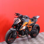 KTM - 1290 - Super Duke R // AR / Quickshifter+ / MTC+MSR / Keyless Ride / Launch Control // - Moottoripyörä