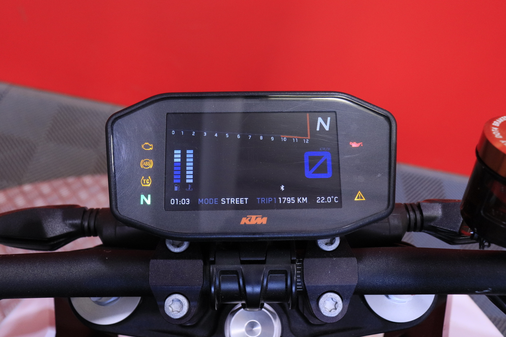 KTM - 1290 - Super Duke R // Spark / Powerparts / Shifter+ / Vakkari / MTC / ABS / Sisään ajettu! // - Moottoripyörä