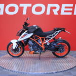 KTM - 1290 - Super Duke R // Spark / Powerparts / Shifter+ / Vakkari / MTC / ABS / Sisään ajettu! // - Moottoripyörä