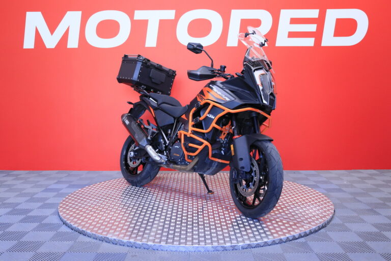 KTM - 1290 Super Adventure S - / Juuri saapunut / - Moottoripyörä