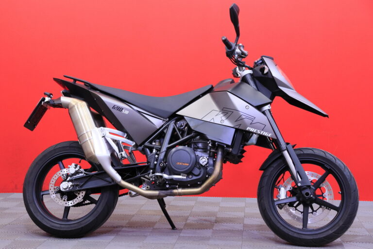 KTM 690