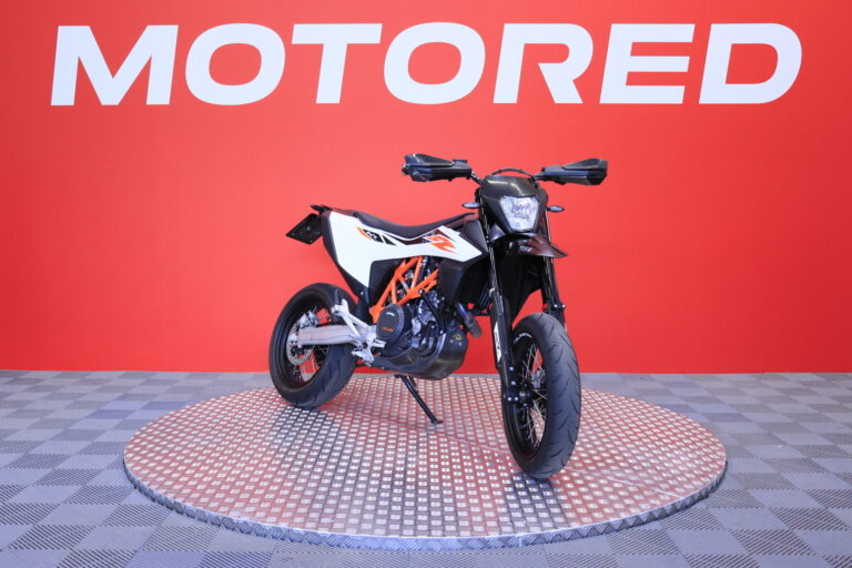 KTM - 690 - SMC-R // Arrow / TC / ABS / Shifter // Huoltokirja löytyy - Moottoripyörä