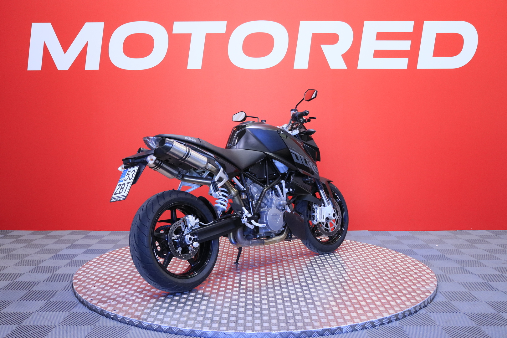 KTM - 990 - Super Duke // Juuri saapunut / Erittäin hieno / Sliparit / Huoltokirja // - Moottoripyörä