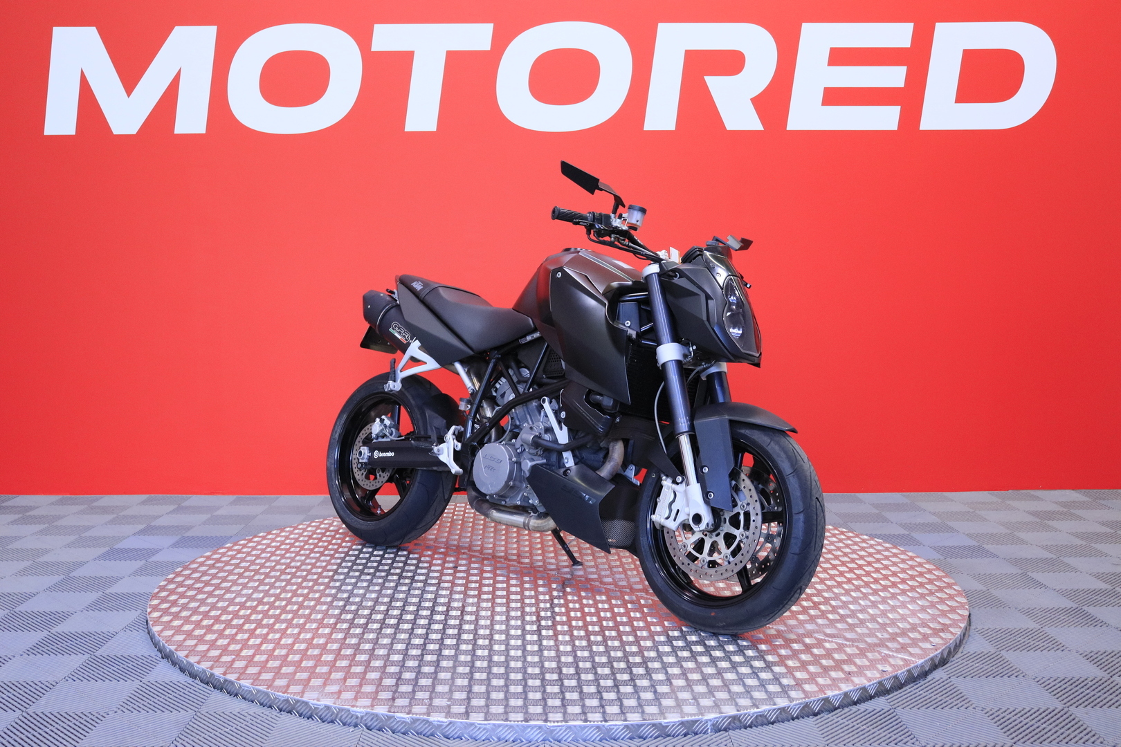 KTM - 990 - Super Duke // Juuri saapunut! / Suomi-pyörä / G.P.R / Huoltokirja / Juuri huollettu! // - Moottoripyörä