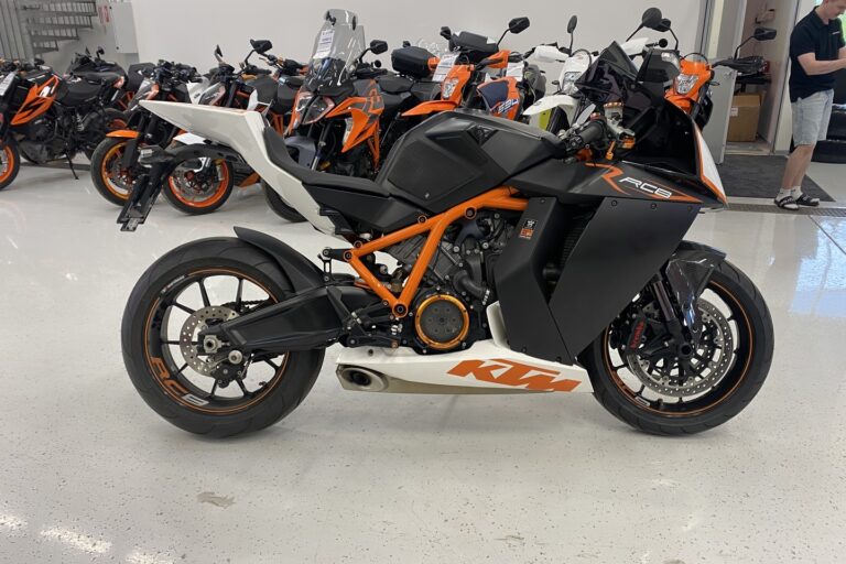 KTM RC