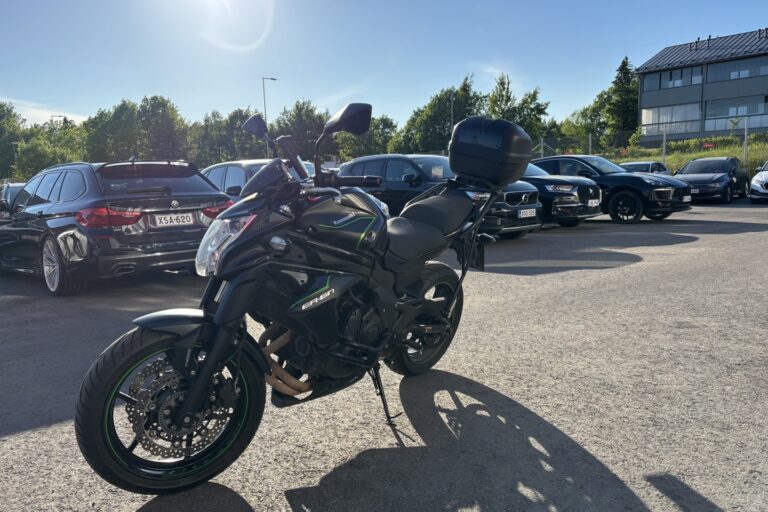 Kawasaki - ER-6N - // Juuri saapunut / ABS / Suomi-pyörä / Takalaukku // - Moottoripyörä