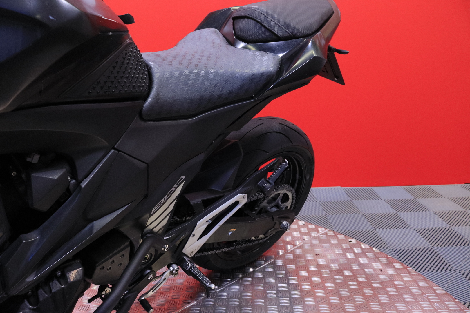 Kawasaki - Z - 800 // Juuri saapunut! / SC-Project / Huoltomuistio // - Moottoripyörä