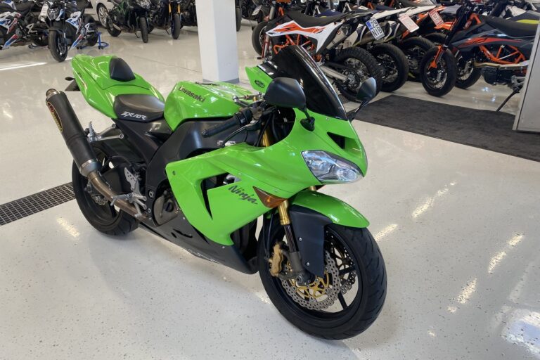 Kawasaki - ZX-10R - // Juuri saapunut! / Akrapovic / Öhlins - Moottoripyörä