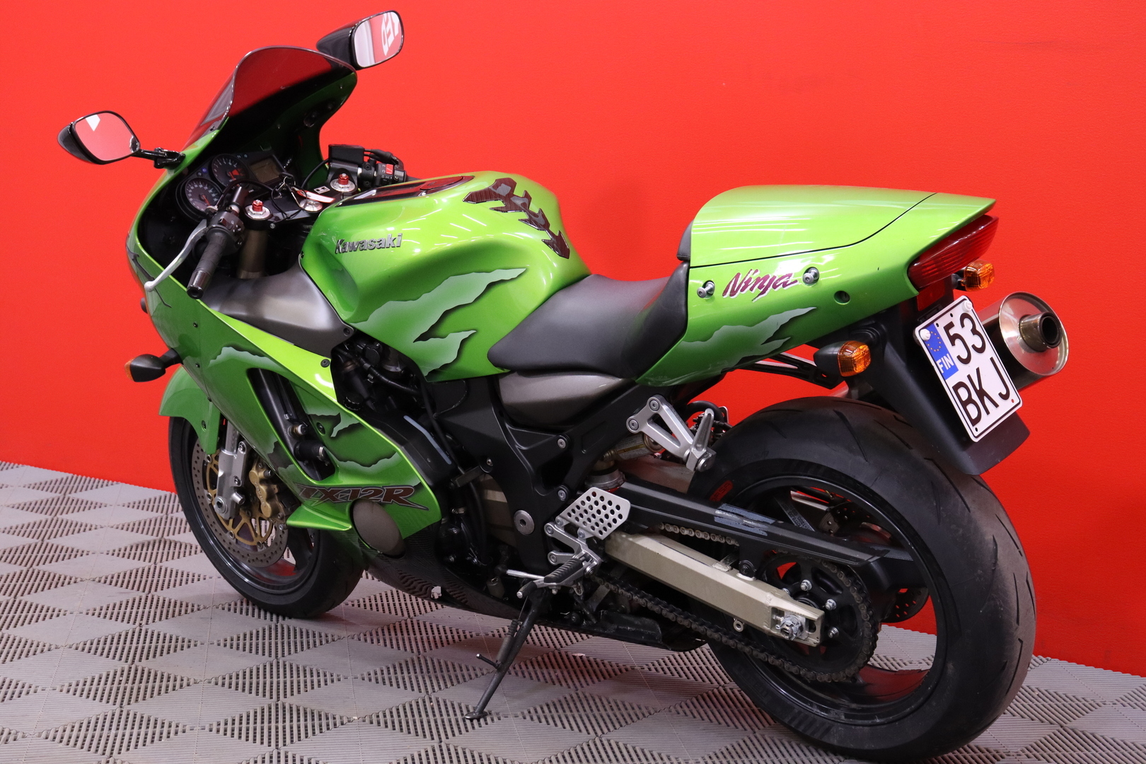 Kawasaki - ZX-12R - // Hienossa kunnossa! / Corsa- Renkaat / Huoltokirja // - Moottoripyörä