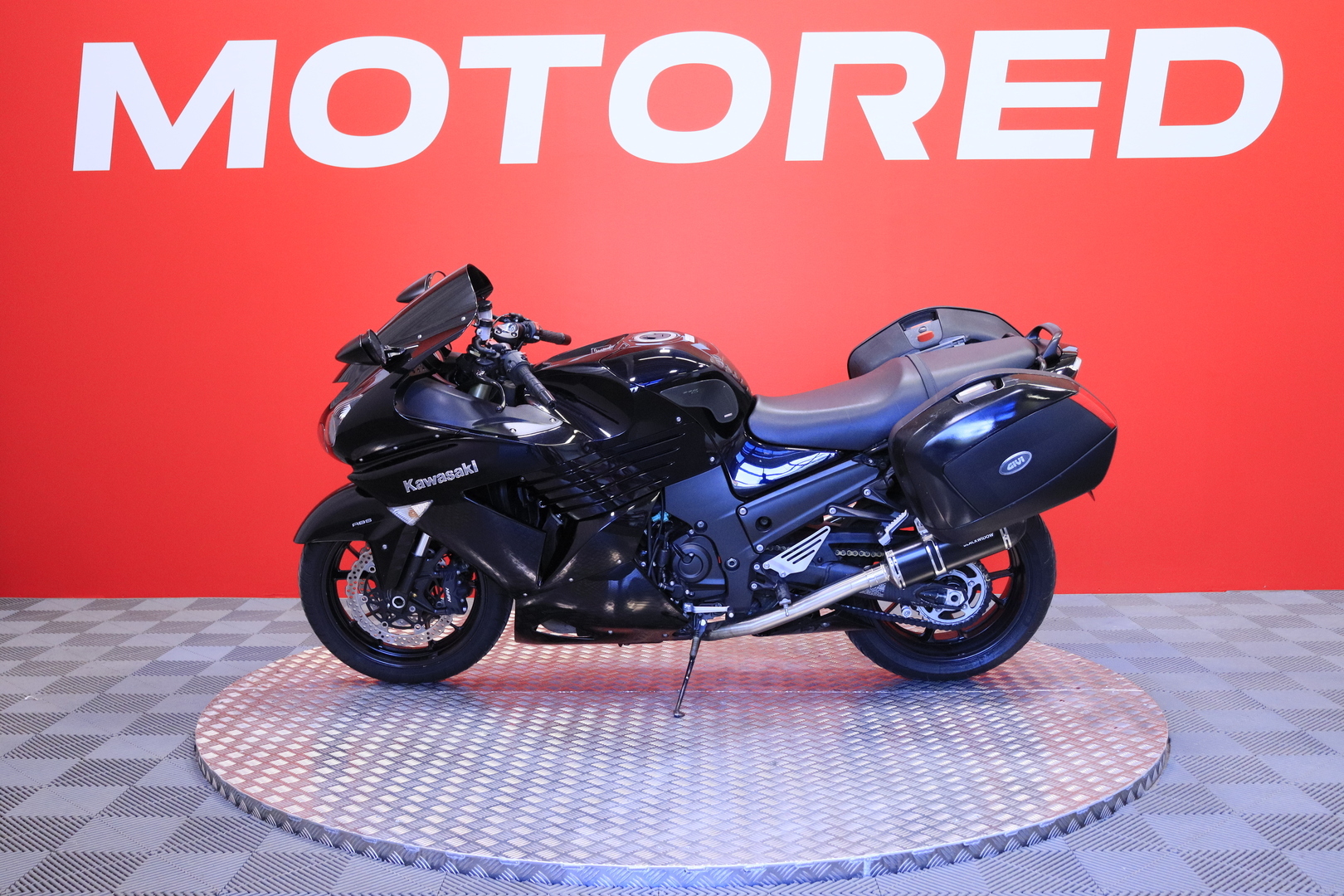 Kawasaki - ZZR - 1400 // Sivulaukut / ABS / Black Widow / Huoltokirja // - Moottoripyörä