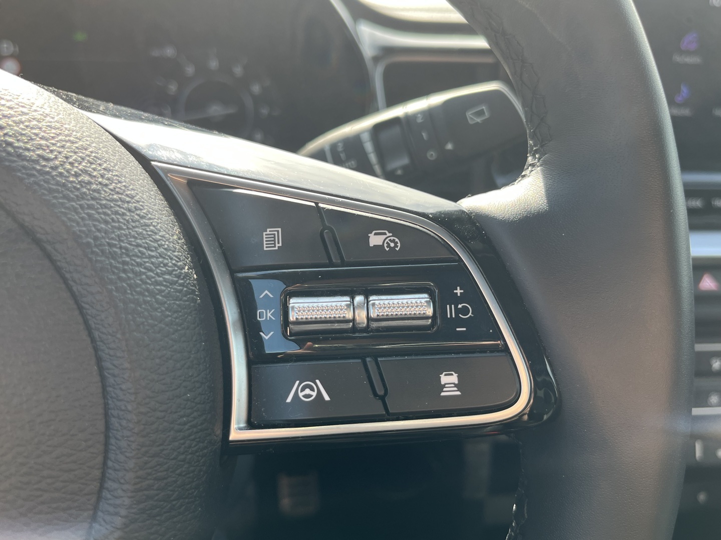 Kia - XCeed - 1,5 T-GDI 160hv Business Premium DCT - Viistoperä