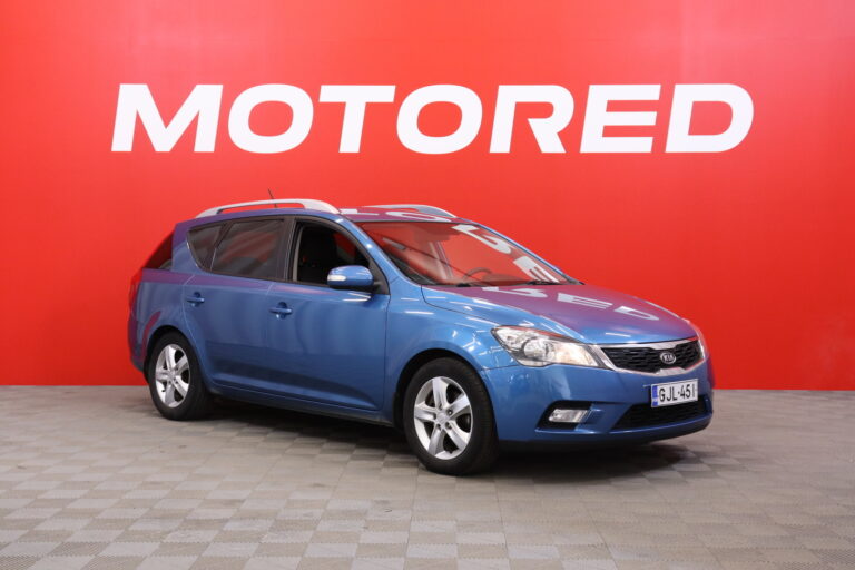 Kia - cee'd - 1,6 ISG Active SW EcoDynamics // Radio / Vakkari / Autom.ilmastointi / Lohko + sisähaara // - Farmari