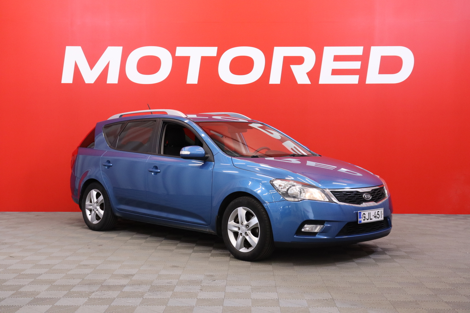 Kia - cee'd - 1,6 ISG Active SW EcoDynamics // Radio / Vakkari / Autom.ilmastointi / Lohko + sisähaara // - Farmari