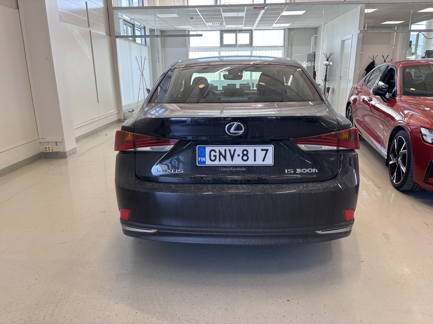 Lexus - IS - 300h Hybrid A Comfort - Sedan