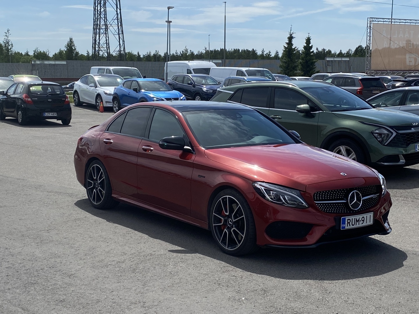 Mercedes-Benz - C 43 AMG - 4Matic A 9G // Burmester / HUD / Distornic+ / Panorama / Muistipaketti / Kamera / ILS LED // - Sedan