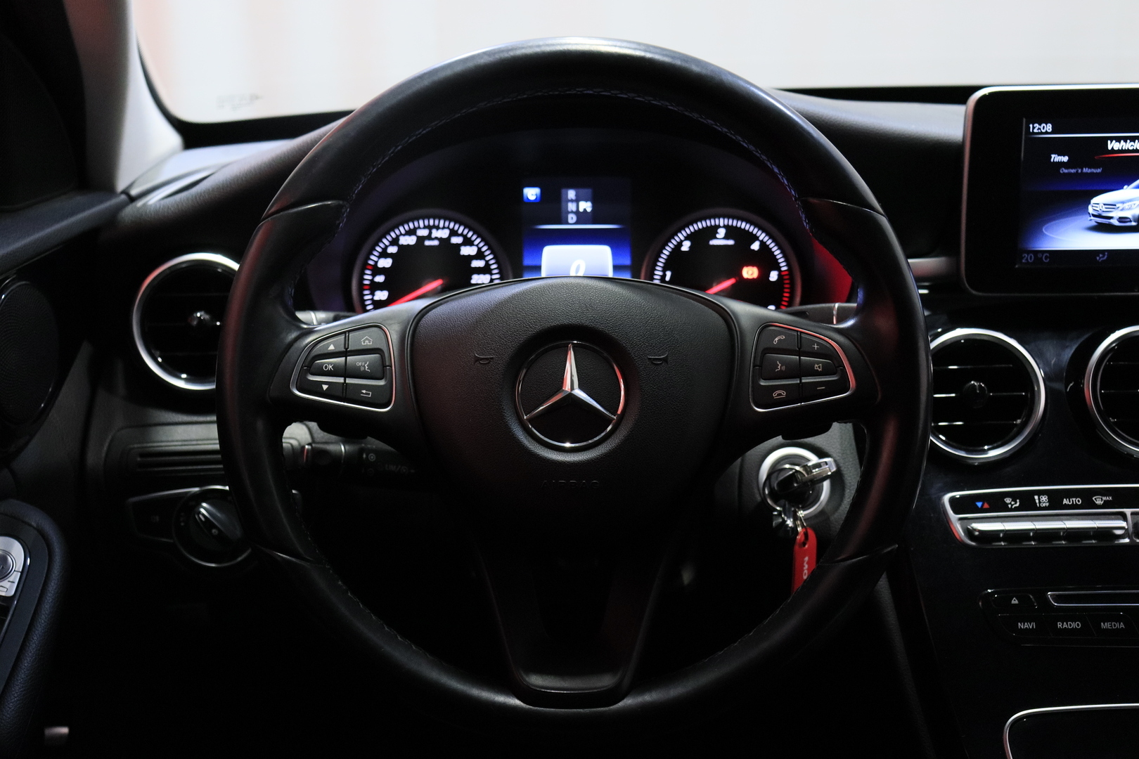 Mercedes-Benz - C - 180 d BlueTec T A Premium Business AMG - Farmari