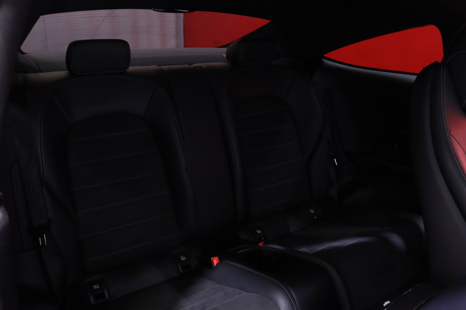 Mercedes-Benz - C - 250 Coupé A Business AMG / Navi / Bluetooth / Peruutuskamera / Vakkari / LED // - Coupe