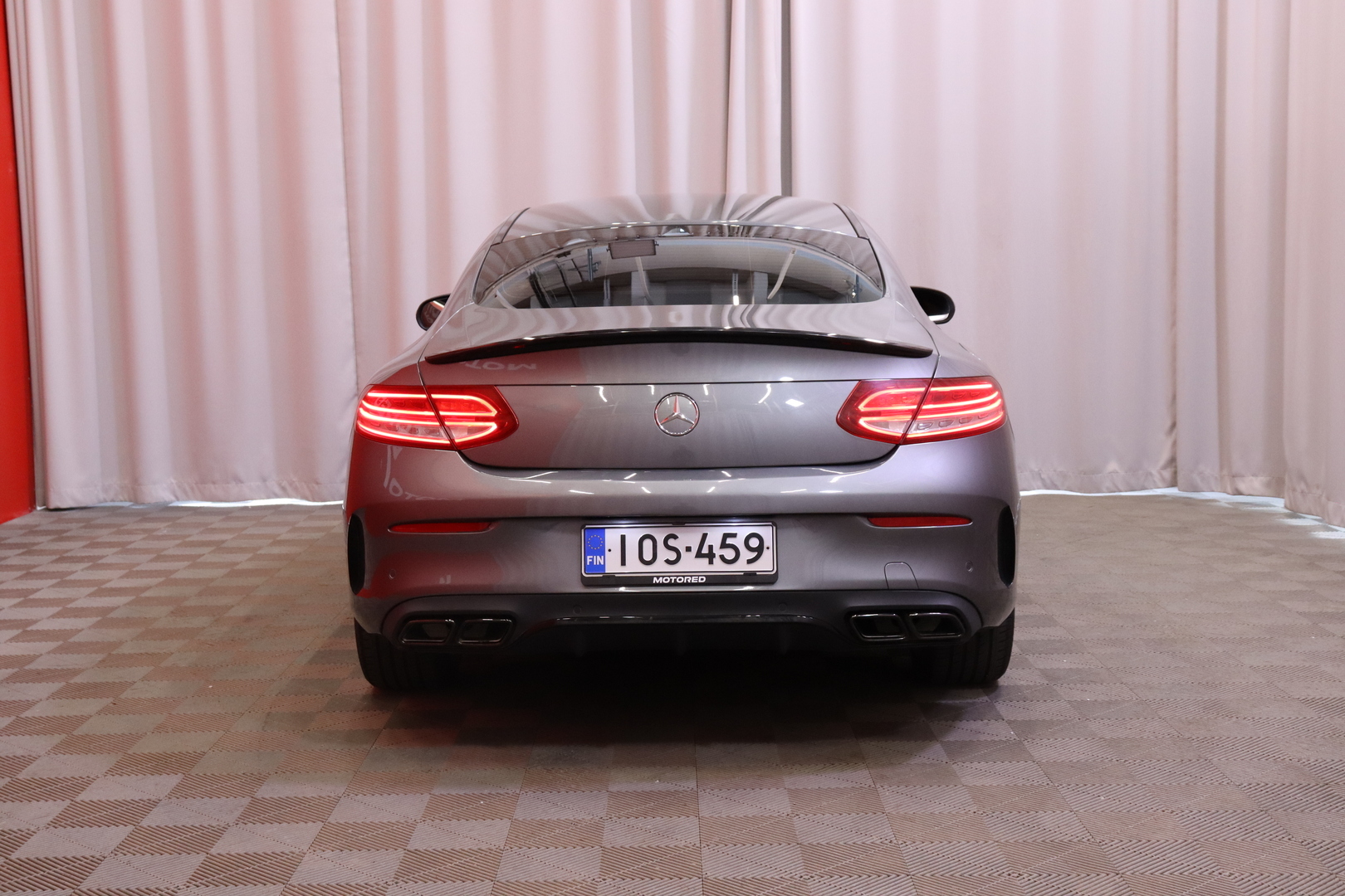 Mercedes-Benz - C - 250 Coupé A Business AMG / Navi / Bluetooth / Peruutuskamera / Vakkari / LED // - Coupe