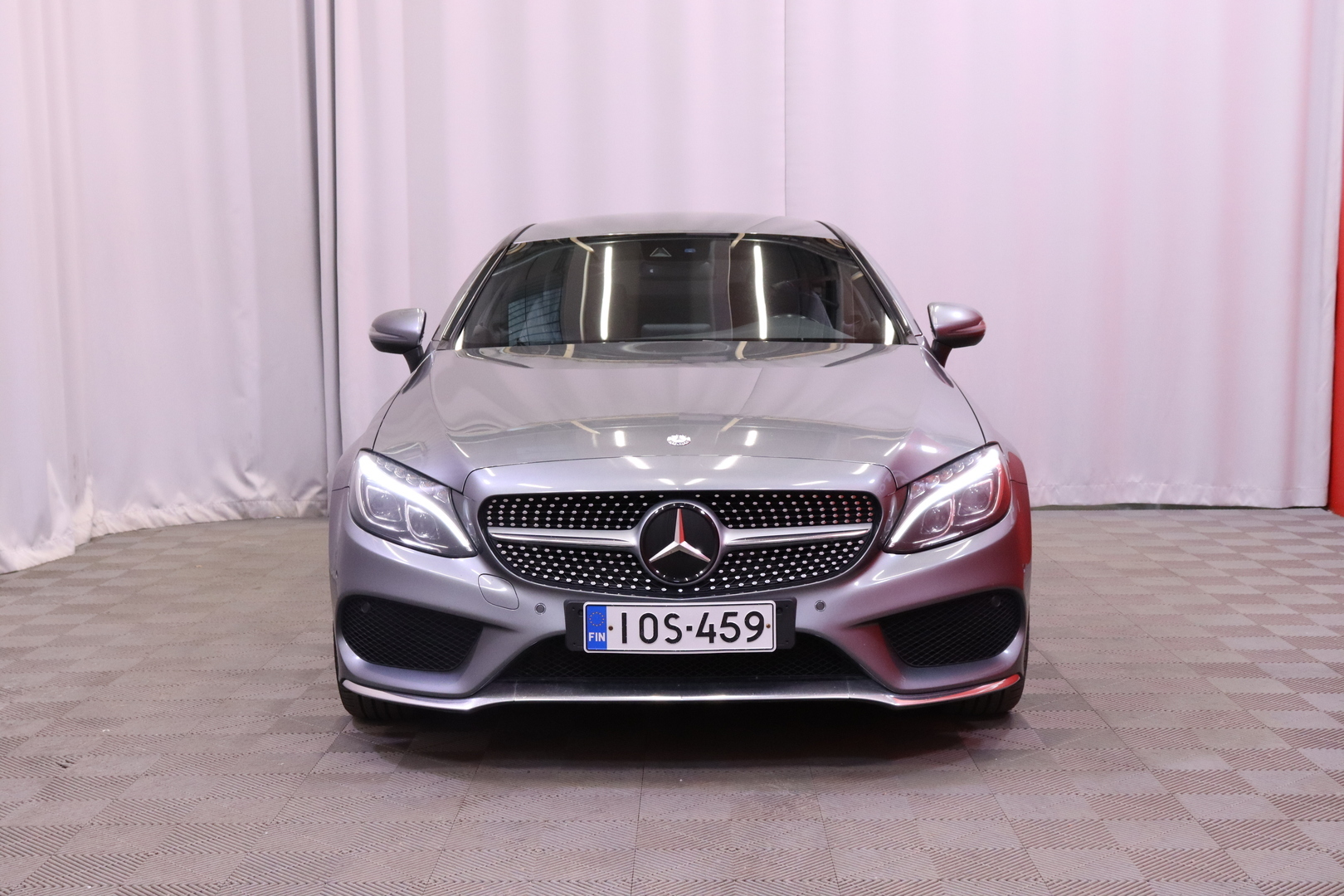 Mercedes-Benz - C - 250 Coupé A Business AMG / Navi / Bluetooth / Peruutuskamera / Vakkari / LED // - Coupe