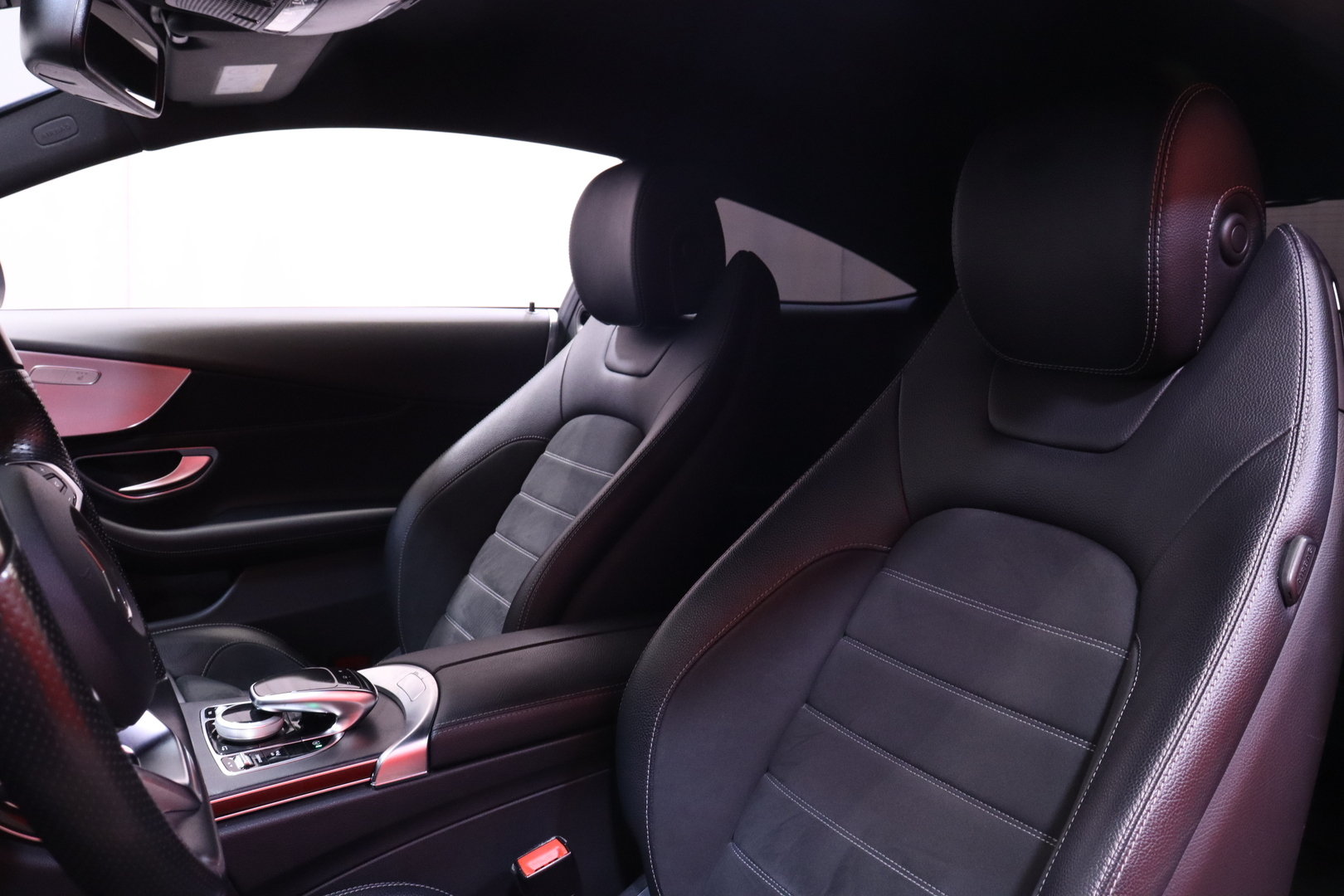 Mercedes-Benz - C - 250 Coupé A Business AMG / Navi / Bluetooth / Peruutuskamera / Vakkari / LED // - Coupe