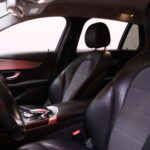 Mercedes-Benz - C - 220 BlueTEC Farmari // Pysäköintitutkat / Vakkari / Peruutuskamera / Lohko+Sisäpistoke / Navi / ILS / 2x renkaat // - Farmari