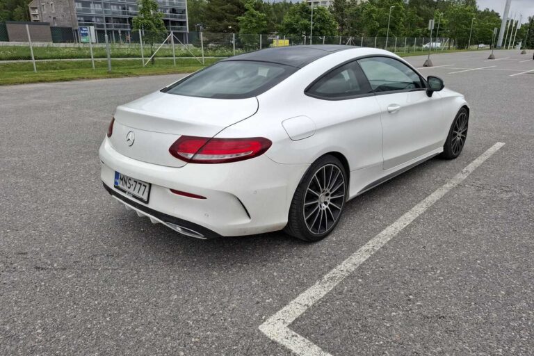 Mercedes-Benz C