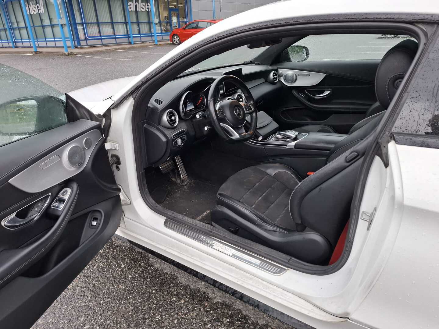 Mercedes-Benz - C - 220 d Coupé A AMG - Coupe