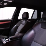 Mercedes-Benz - C - 250 CDI 4MATIC A // Amg Paketti / Sportti penkit / P.Tutka / Bluetooth / Bi-Xenon / Puolinahkasisusta // - Farmari