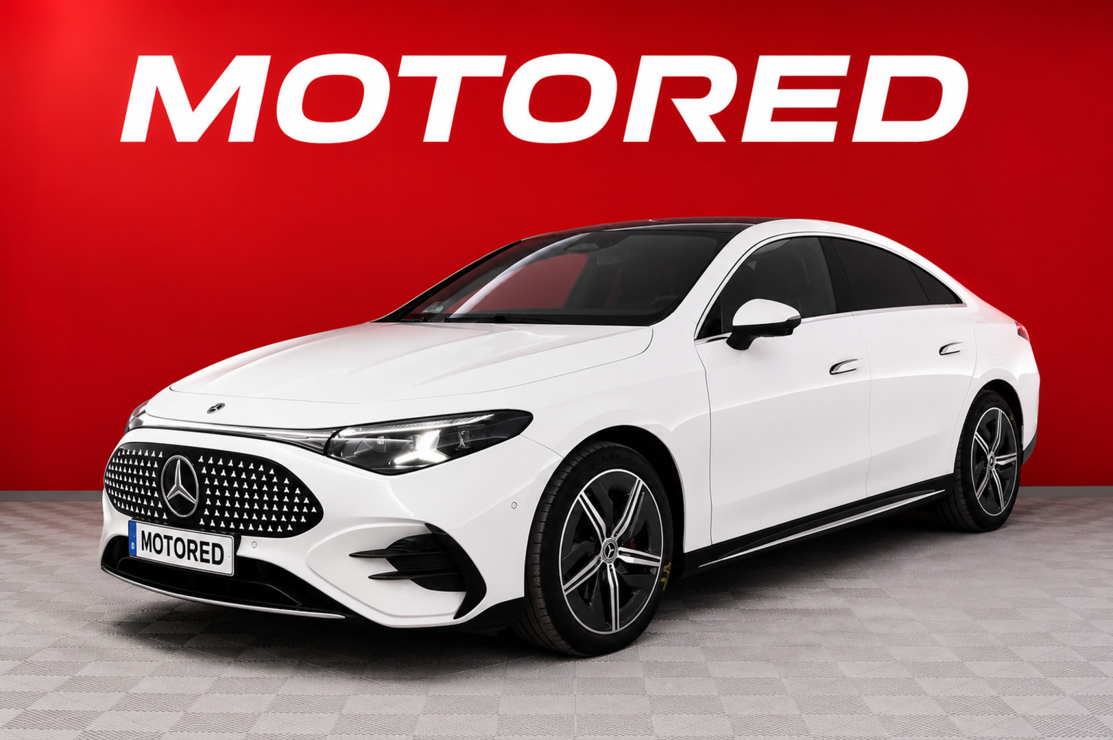 Mercedes-Benz - CLA - 350 4MATIC AMG Line // Matkustajan näyttö / Distronic / Burmester / HUD / Koukku / Panorama // - Sedan