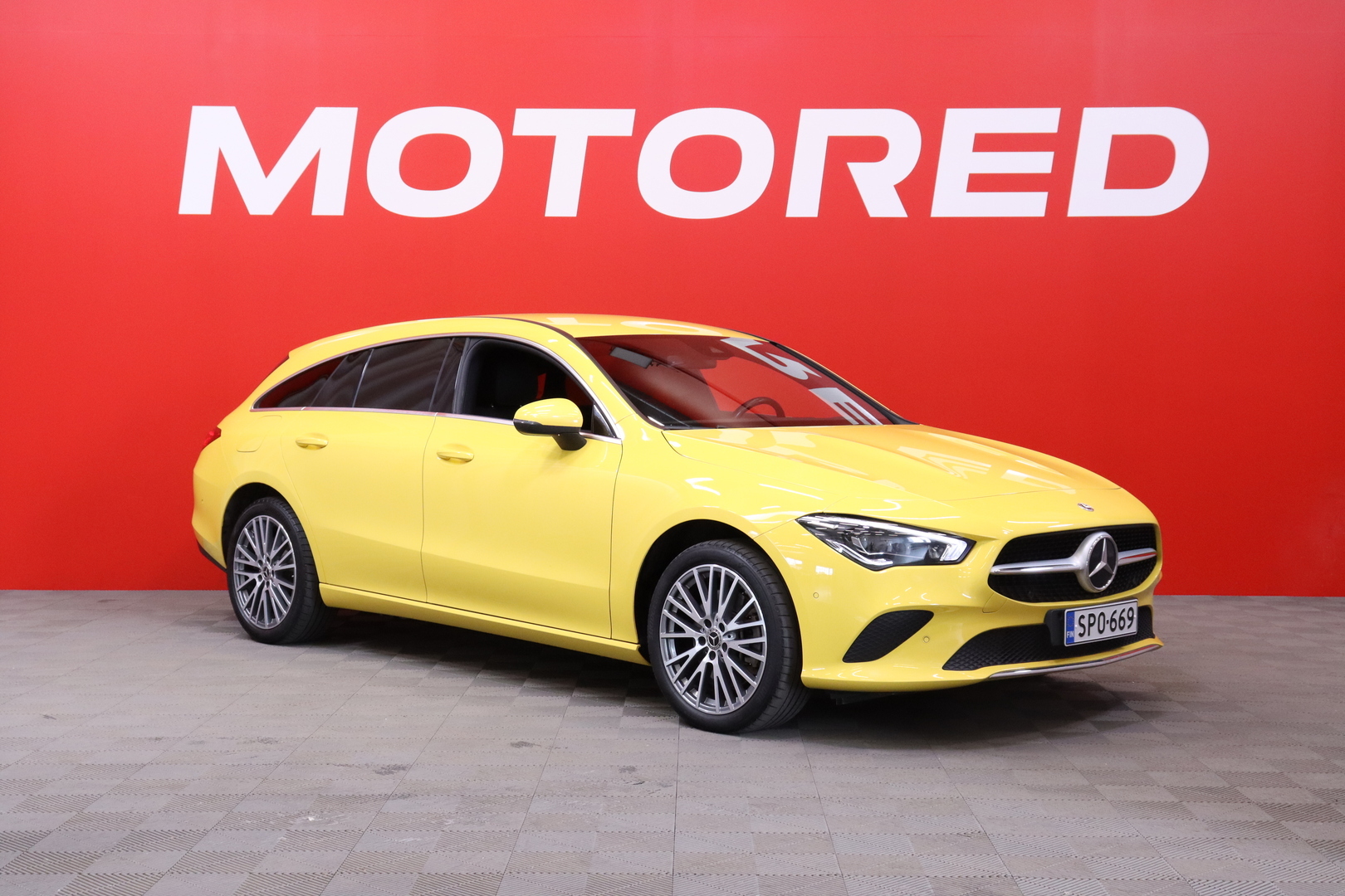 Mercedes-Benz - CLA - 250 e A Shooting Brake Business Edition // 1-om Suomi-auto / Merkkihuollettu / Distronic / Multibeam / Koukku // - Farmari