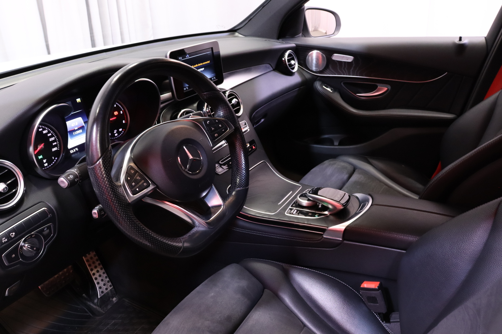Mercedes-Benz - GLC - 220 d Coupé 4Matic A Premium Business AMG // Distronic Pro / Webasto / Burmester / 360° / Koukku / ILS LED // - Coupe