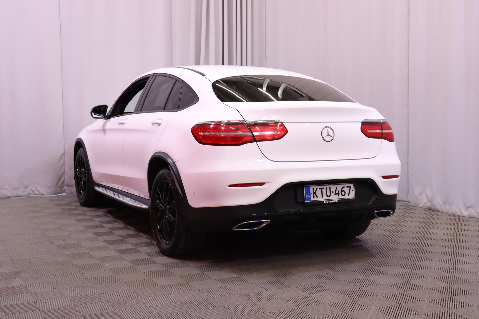 Mercedes-Benz - GLC - 220 d Coupé 4Matic A Premium Business AMG // Distronic Pro / Webasto / Burmester / 360° / Koukku / ILS LED // - Coupe