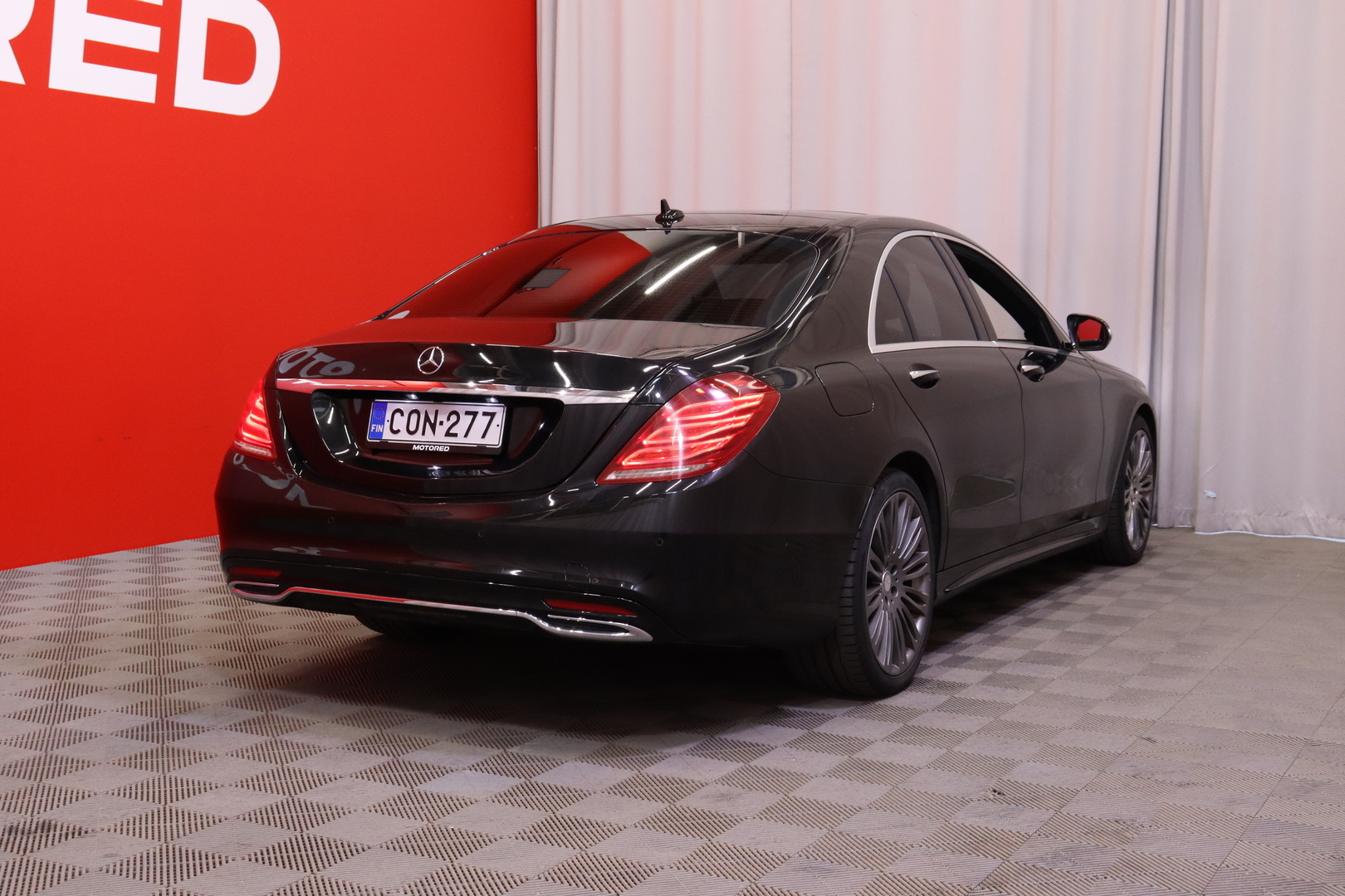 Mercedes-Benz - S - 350 BlueTec 4Matic AMG // Burmester / HUD / Webasto / Distronic+ / ILS LED / Soft close / Ilmastoidut Muistipenkit - Sedan