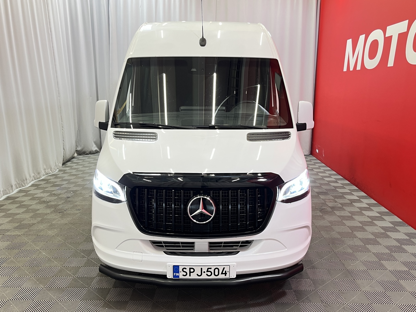 Mercedes-Benz - Sprinter - 319CDI RWD-3,5/43 KB pitkä A3 Jatko-ohjaamo // sis. ALV / LED-ajovalot / V6 / Ilmawebasto / P-Kamera / - Pakettiauto
