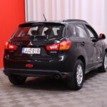 Mitsubishi - ASX - 1,6 MIVEC Invite 5MT // Autom. ilmastointi / Lohkolämmitin + sisähaara / Radio / Penkinlämmittimet / Vakkari // - Farmari