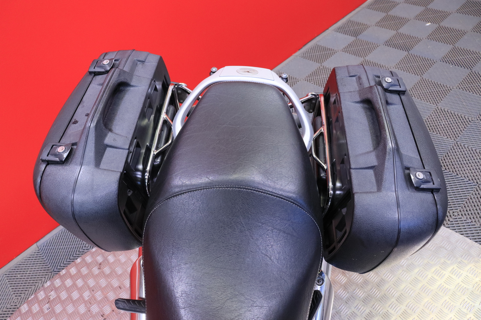 Moto Guzzi - Breva - 750 // Myydään Huutokaupat.com / 2x laukut / Hyvät renkaat // - Moottoripyörä