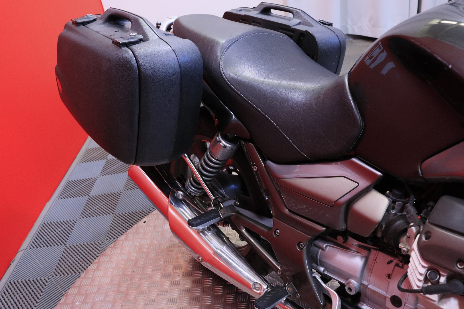 Moto Guzzi - Breva - 750 // Myydään Huutokaupat.com / 2x laukut / Hyvät renkaat // - Moottoripyörä