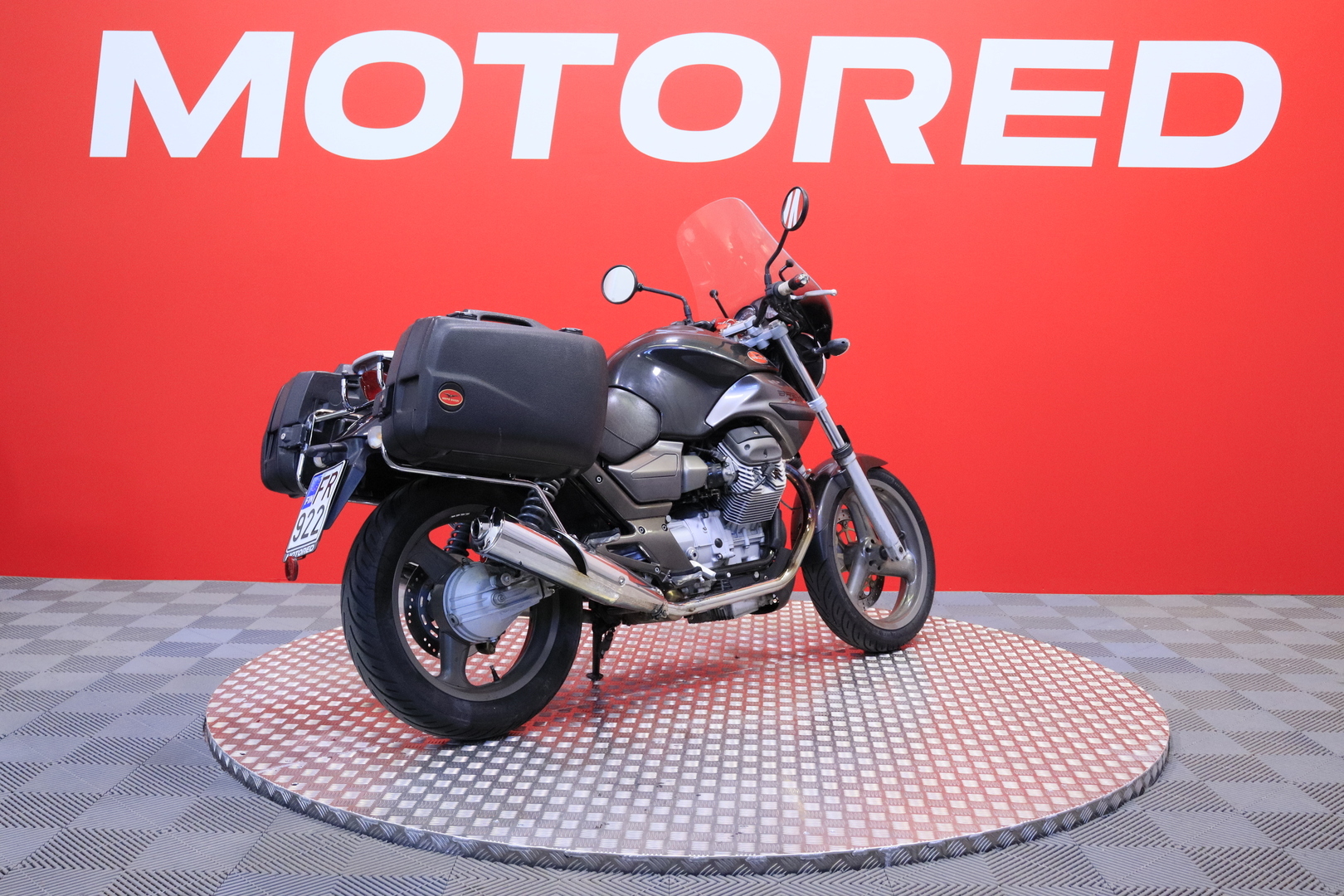 Moto Guzzi - Breva - 750 // Myydään Huutokaupat.com / 2x laukut / Hyvät renkaat // - Moottoripyörä
