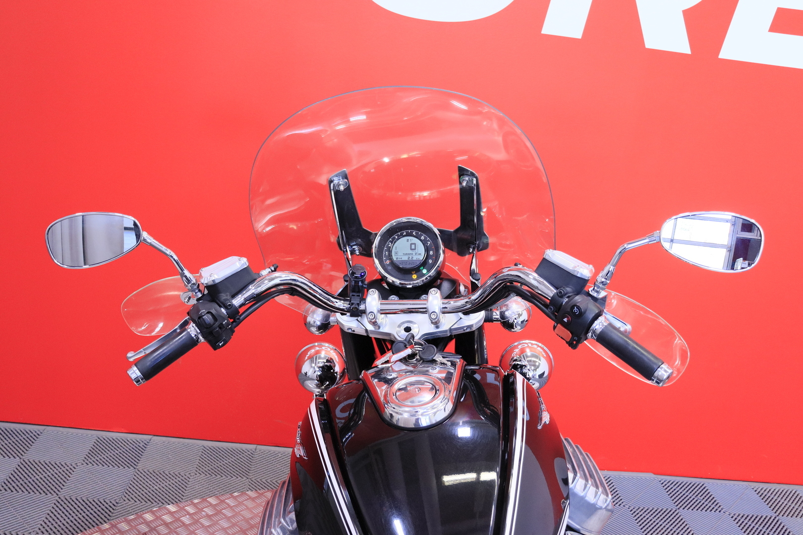 Moto Guzzi - California - Touring // Huoltokirja / ABS / 3x-laukut // - Moottoripyörä