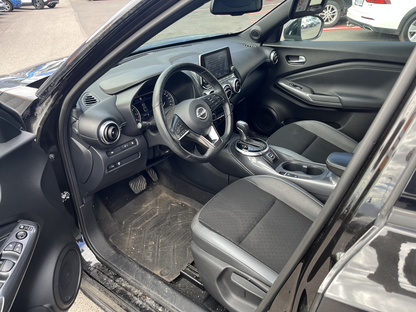 Nissan - Juke - DIG-T 114HP 7DCT N-Connecta + Navi MY23.5 - Viistoperä