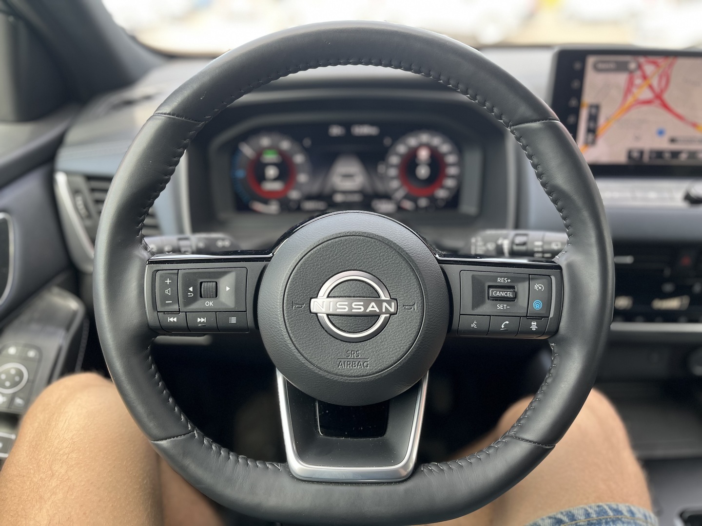 Nissan - Qashqai - e-POWER 2WD Tekna 2-tone - Maastoauto
