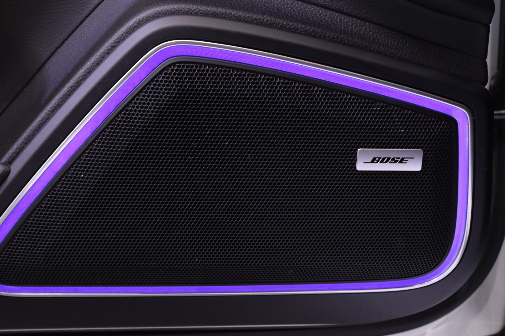 Porsche - Panamera - 4 E-Hybrid Sport Turismo // Sportchrono+ / Sportdesign / ACC / Panorama / Bose / PDLS+ / 360° // - Farmari