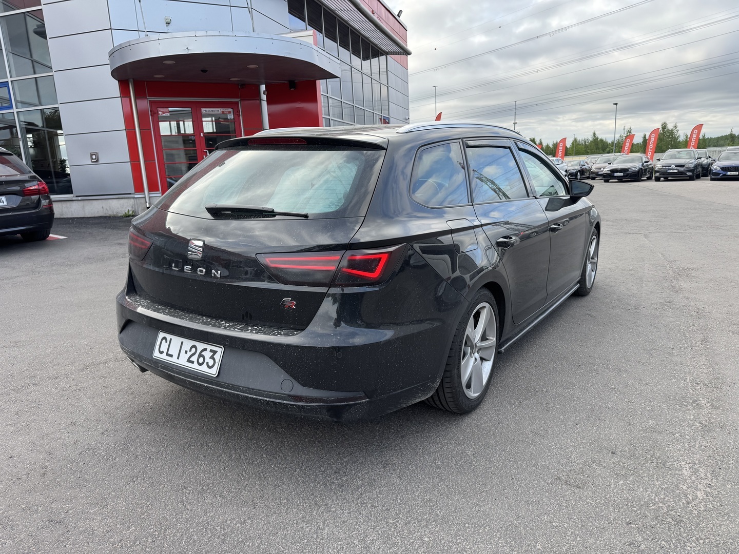 Seat - Leon ST - 1,4 TSI 150 ACT FR DSG // LED-ajovalot / Vakkari / SUOMI-auto / Bluetooth / Tähtikatto / SEAT sound system // - Farmari