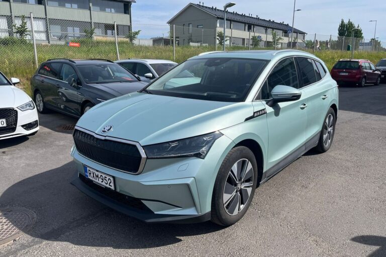 Skoda - Enyaq - ENYAQ 80 Farmari (AC) 5ov A // Matrix / ACC / Panorama / Koukku / HUD / DCC / Koukku / Muistip / Nahat // - Farmari